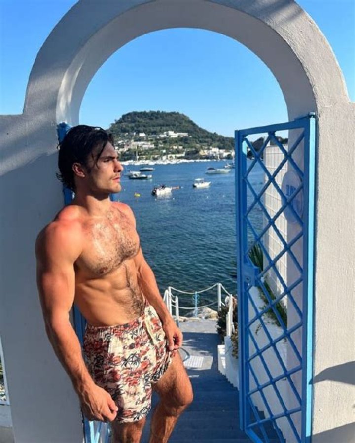 Carlos Steffens Height, Weight, Net Worth, Age, Birthday, Wikipedia, Who, Instagram, Biography