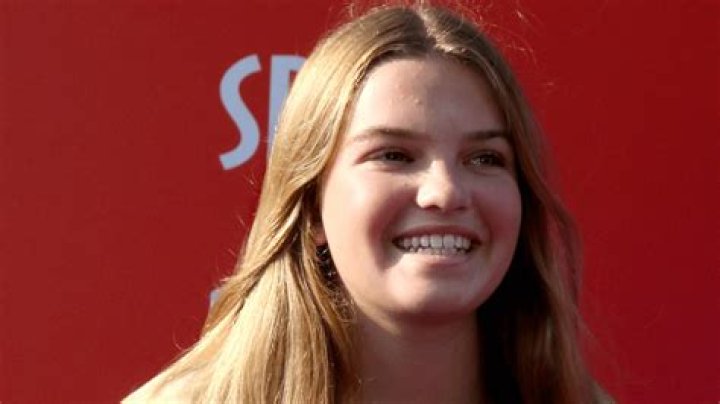Gina Devine Height, Weight, Net Worth, Age, Birthday, Wikipedia, Who, Instagram, Biography