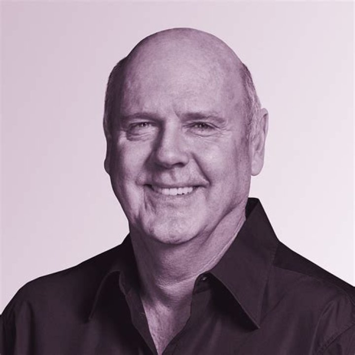 
How Old Was Mike Schussler? SA Economist Age At Death And Wife 2022 – How Did He Die? 