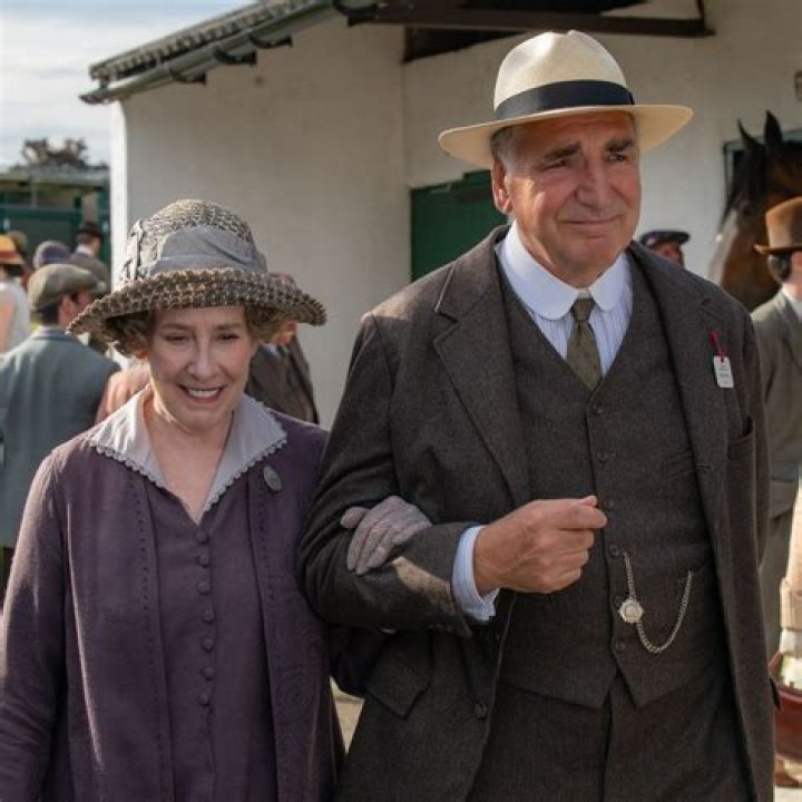 Is Downton Abbey Star Maggie Smith Still Alive?