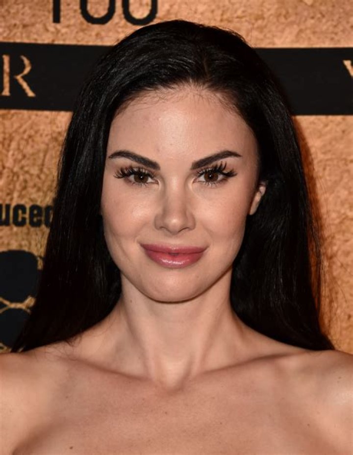 
Jayde Riviere Height, Weight, Net Worth, Age, Birthday, Wikipedia, Who, Nationality, Biography 