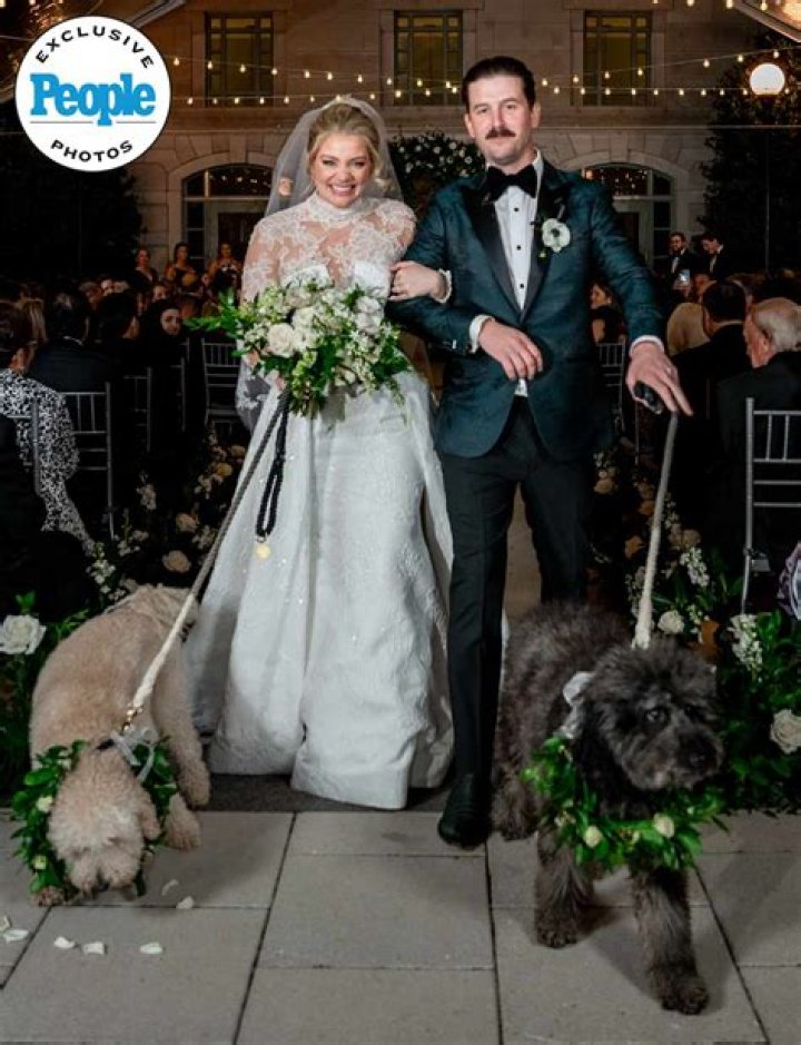 Lauren Alaina Announced Engagement To Boyfriend Cameron Scott Arnold After Two Years Of Being Together