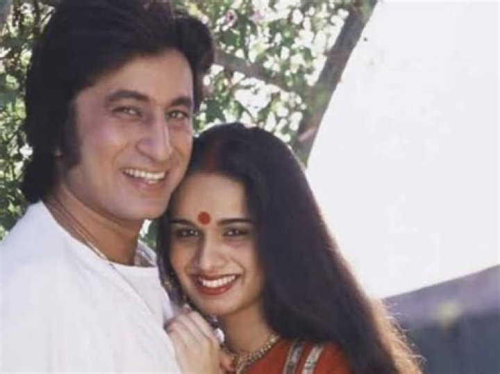 Padmini Kolhapure Height, Weight, Net Worth, Age, Birthday, Wikipedia, Who, Instagram, Biography