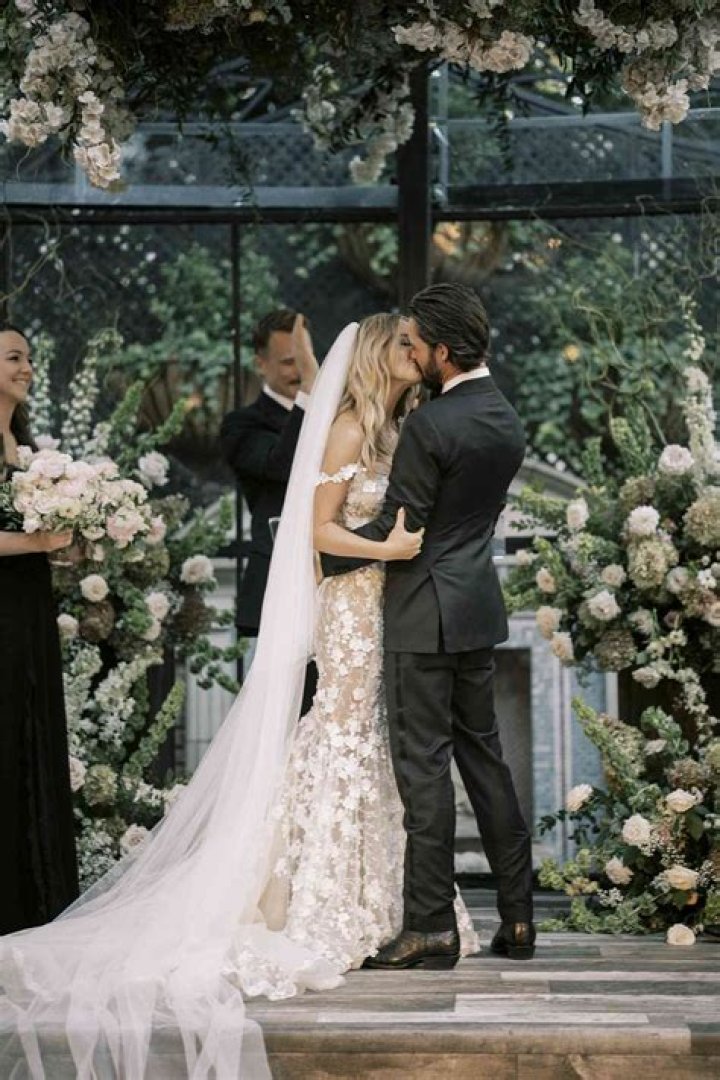
Ryan Bingham Has Filed A Petition To Have His Ex-Wife’s Middle Name “Axster” Removed 