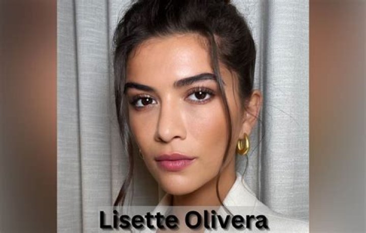 
Selena Olivera Height, Weight, Net Worth, Age, Birthday, Wikipedia, Who, Nationality, Biography 