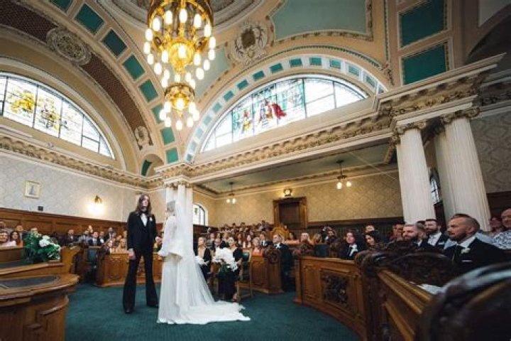 
Tom Ogden Married Wife Katie Donovan In A Town Hall, Wedding Photos and Memory 