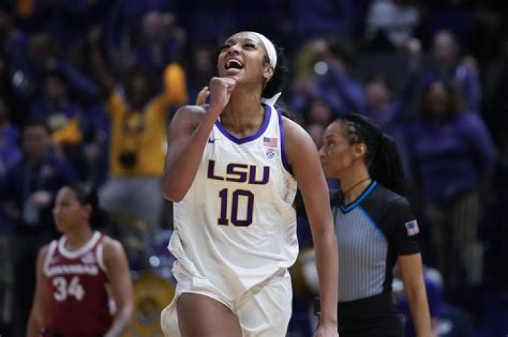 Who Are Alisha Lewis Parents And Family? UCF Girls Basketball Player Wiki