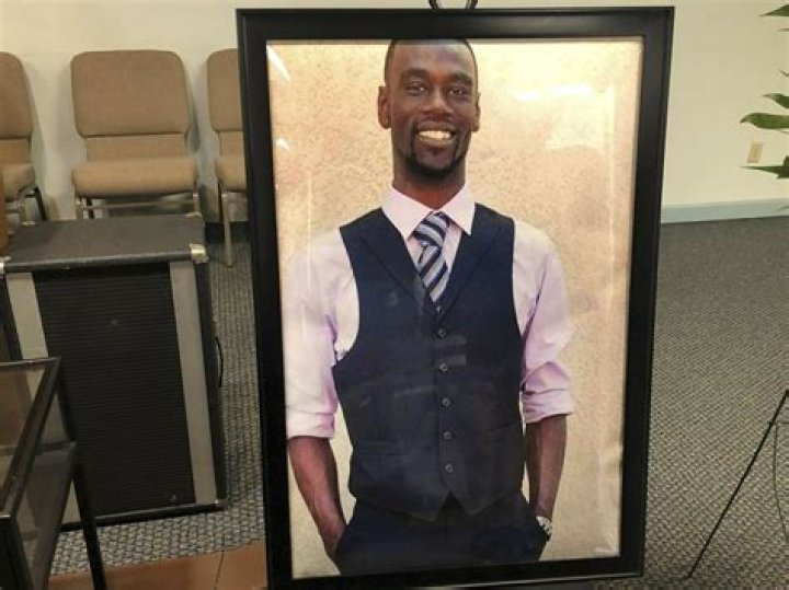 
Who is Tyre Nichols: What Happened to Him in Memphis? 