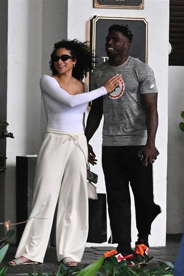 
Why Did Tyreek Hill and Keeta Vaccaro Divorce? 